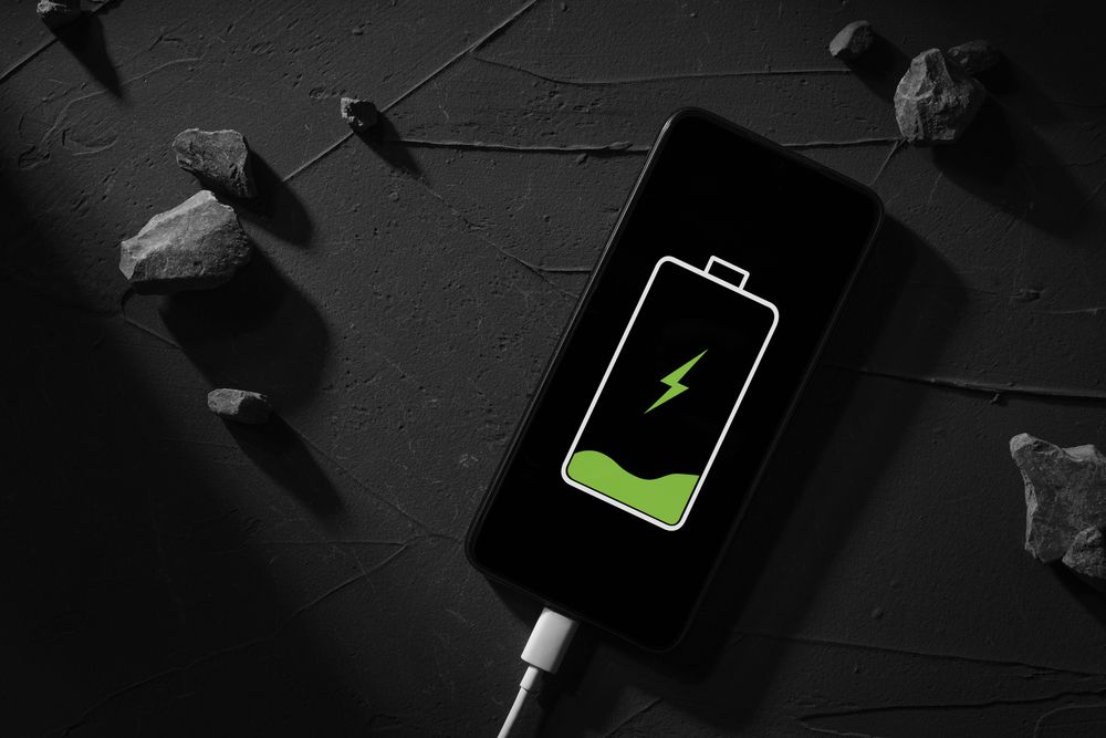 Защо не трябва да зареждате телефона си цяла вечер?